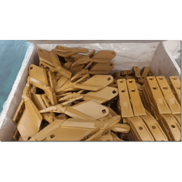 Новое поступление! Зубья и коронки для экскаваторов-погрузчиков