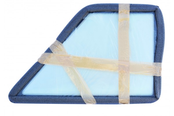 Стекло двери нижнее левое 827/80369