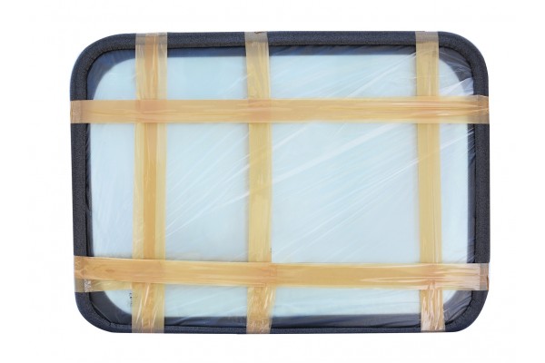 Стекло заднее 333/E2511