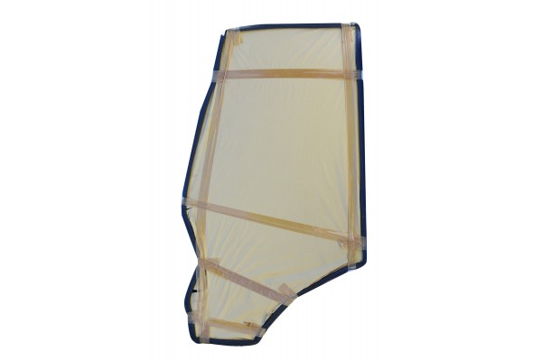 Стекло двери левое 827/80143