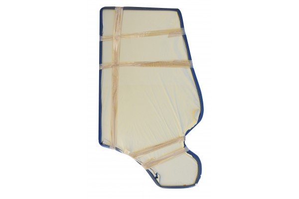 Стекло двери правое 827/80144